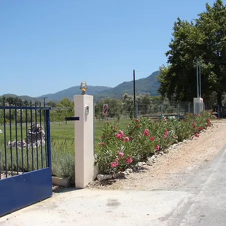 Vacances Au Soleil Sálakos