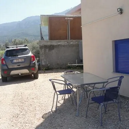 Apartment Vacances Au Soleil Salakos
